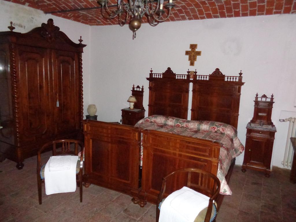 Gran Collina Villa San Damiano dʼAsti Værelse billede
