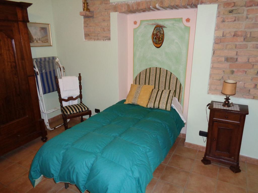 Gran Collina Villa San Damiano dʼAsti Værelse billede
